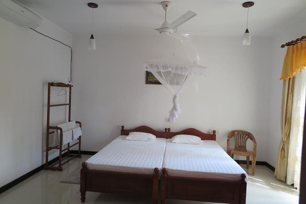 Villa16Хиккадува Номер фото