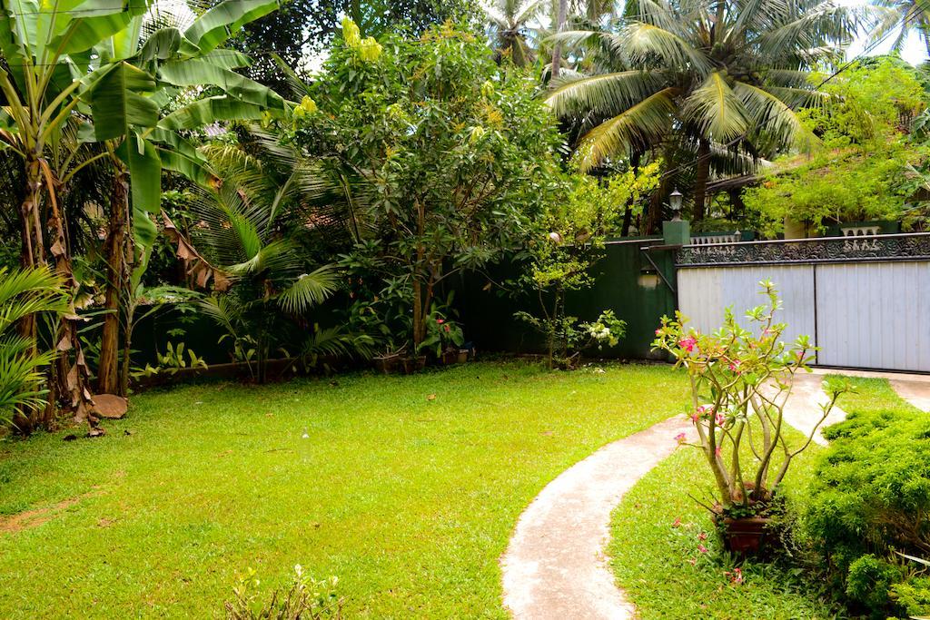 Villa16Хиккадува Экстерьер фото