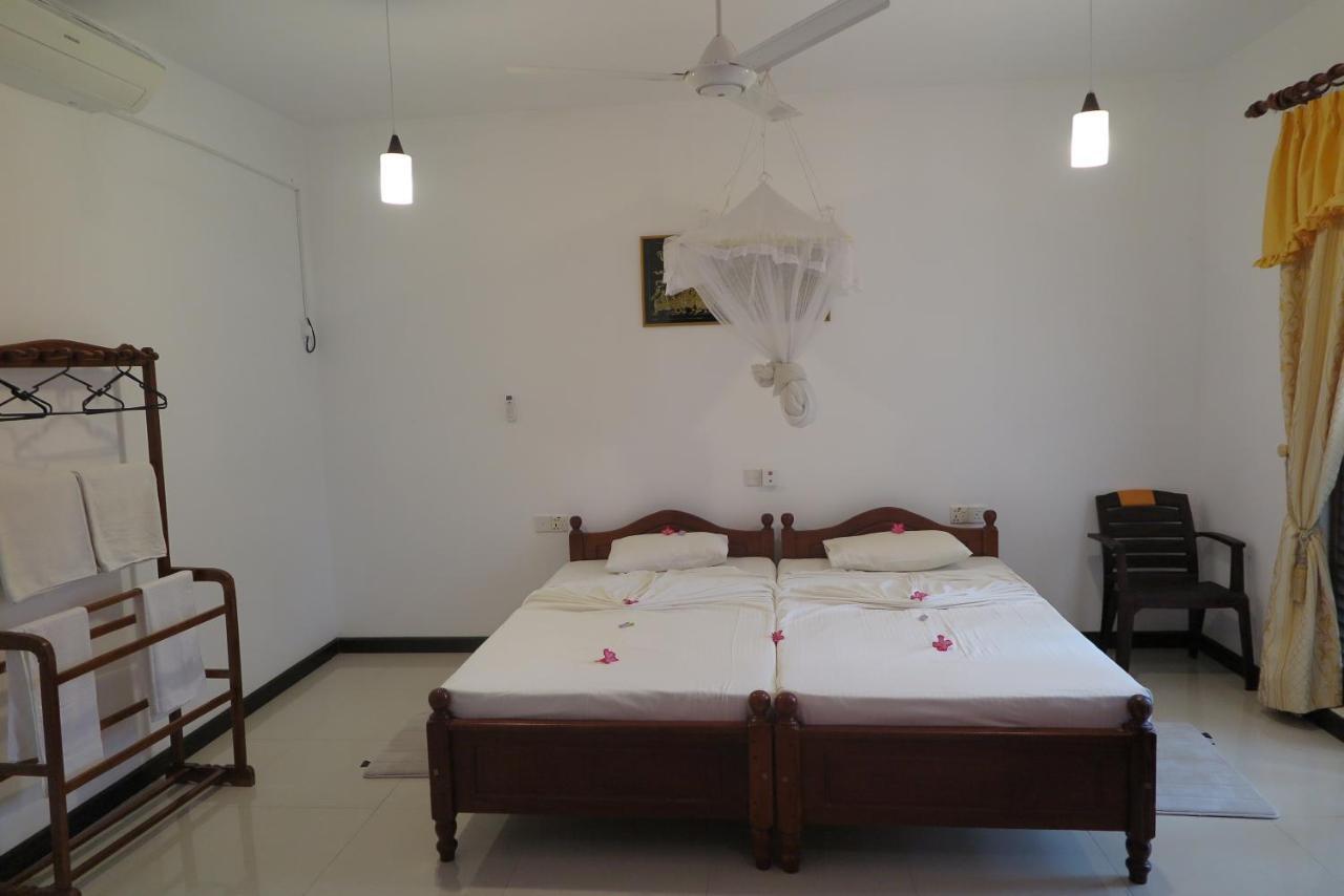 Villa16Хиккадува Номер фото