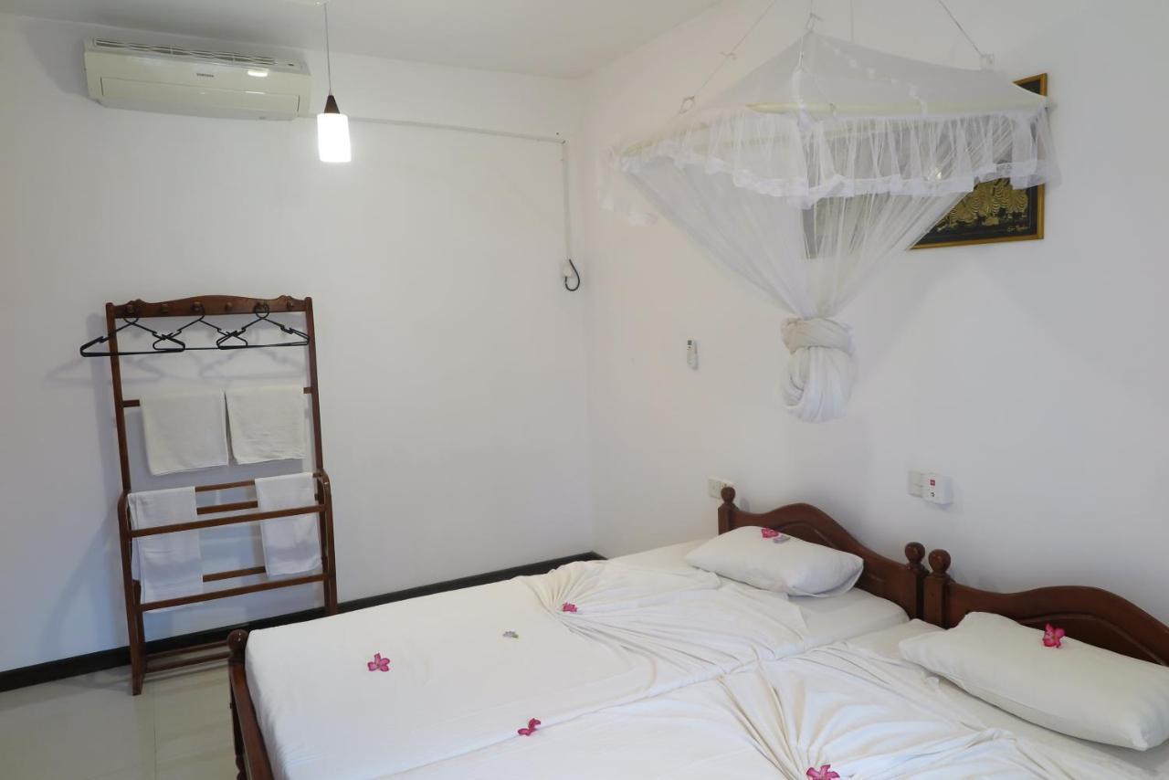 Villa16Хиккадува Номер фото